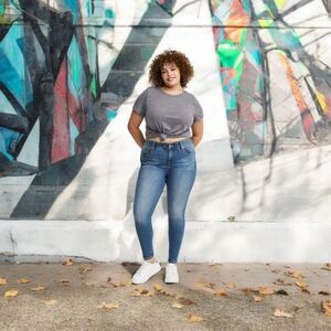 Torrid Denim Size 18 Curvy Fit 3-Button High Rise Skinny Jeans Stretch Blue Wash